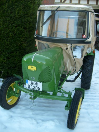 John Deere-Lanz D1206.jpg