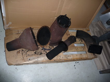 Auspuff Lanz Bulldog Bj36.JPG